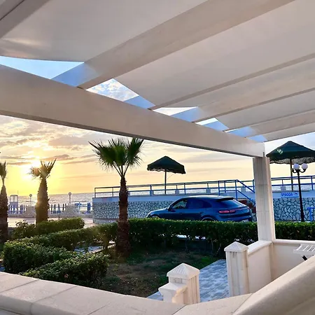 Gemini Luxury Rooms-2
